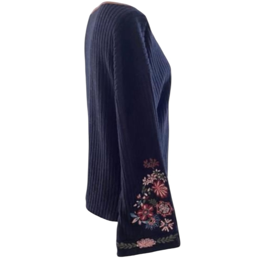 THML Boat Neck Embroidered Bell Sleeve Ribbed Sweater in Black Size XS — NWT!!!
